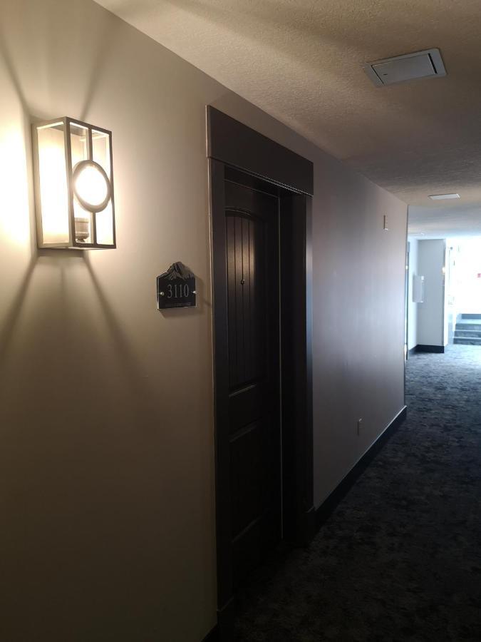 Apartament Rocky Mountain Getaway Canmore Zewnętrze zdjęcie